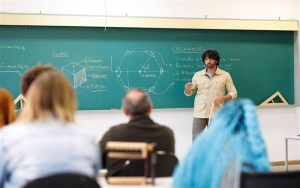 Sesi de Mogi e de Suzano oferecem vagas gratuitas na EJA