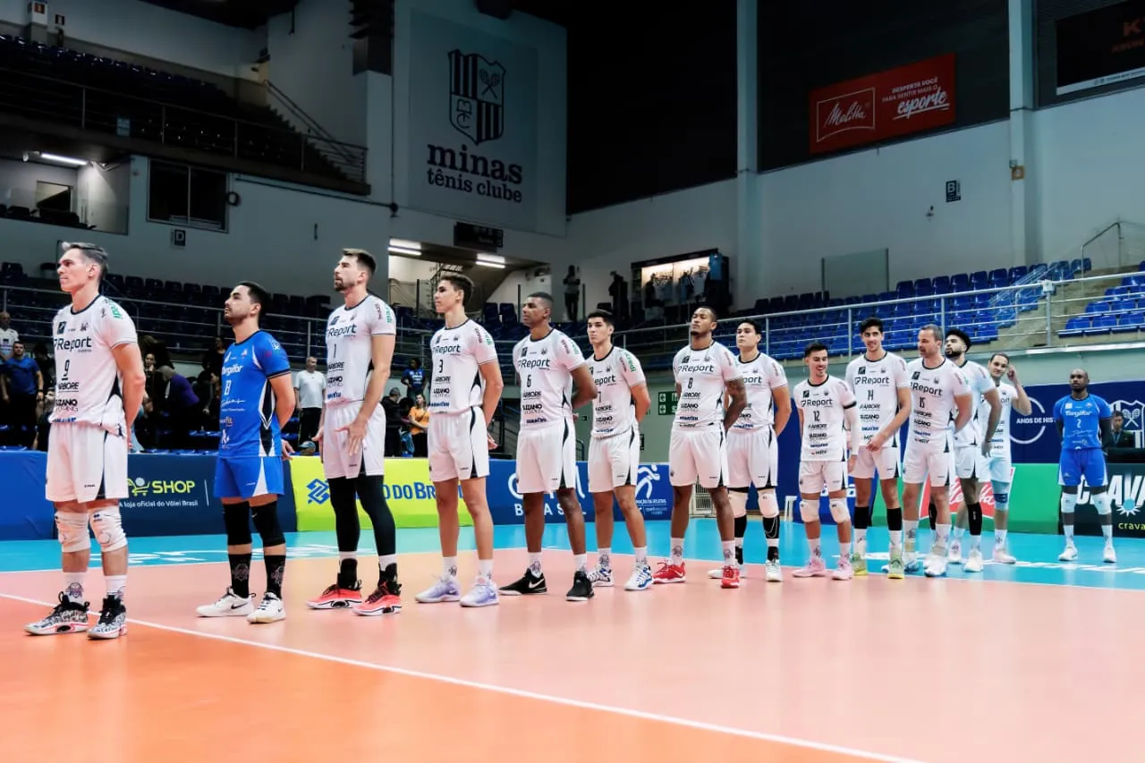 Suzano Vôlei enfrenta o Sada Cruzeiro neste sábado (22)