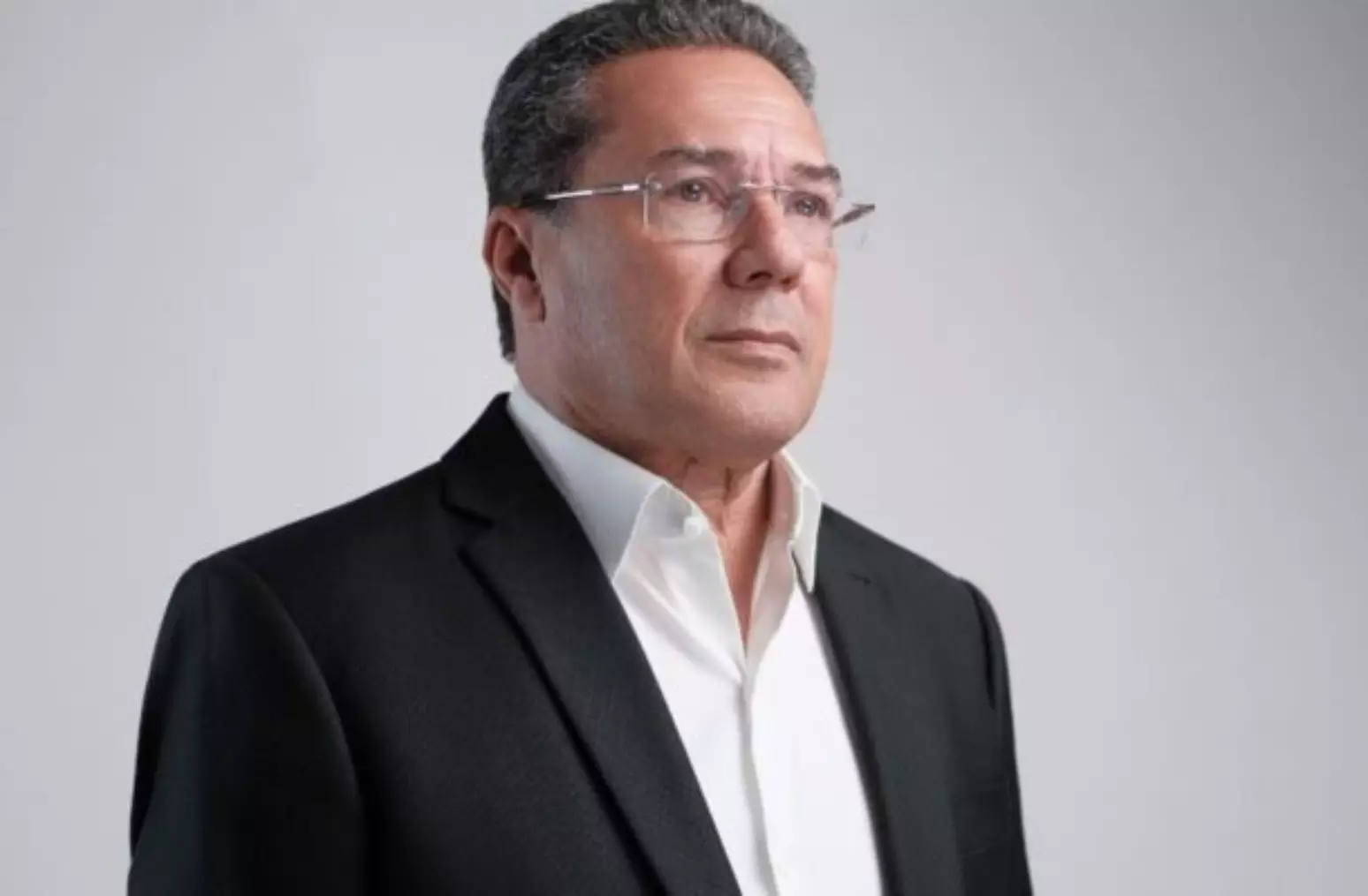 Luxemburgo anuncia aposentadoria do futebol 