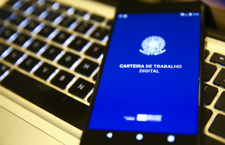 CCJ do Senado aprova fim da escala 6×1 e prevê jornada de 36h semanais