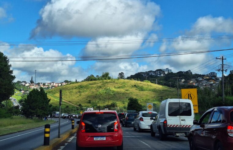 Justiça suspende liminar e libera cobrança de pedágio na Mogi-Dutra para veículos de Arujá
