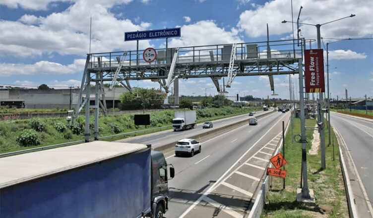 Pedágio urbano na Dutra começa a ser cobrado neste sábado