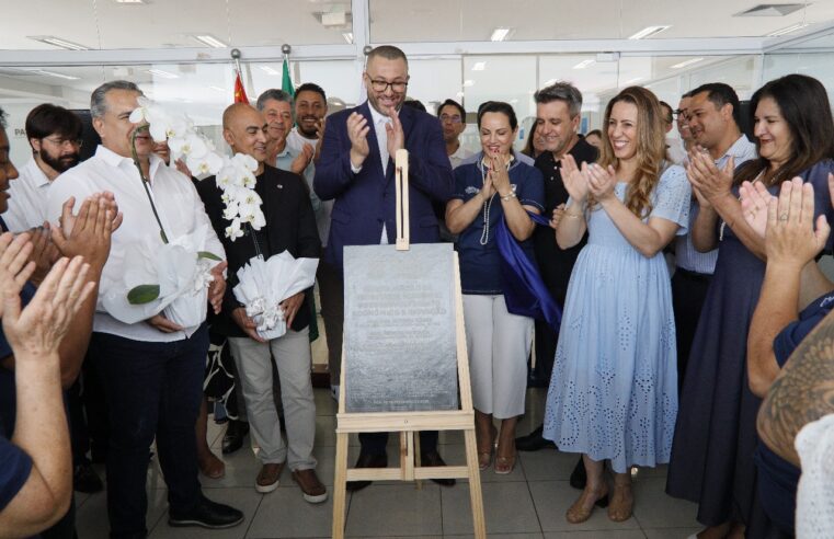 Poá inaugura nova sede de Secretaria e firma parceria com Sincomércio