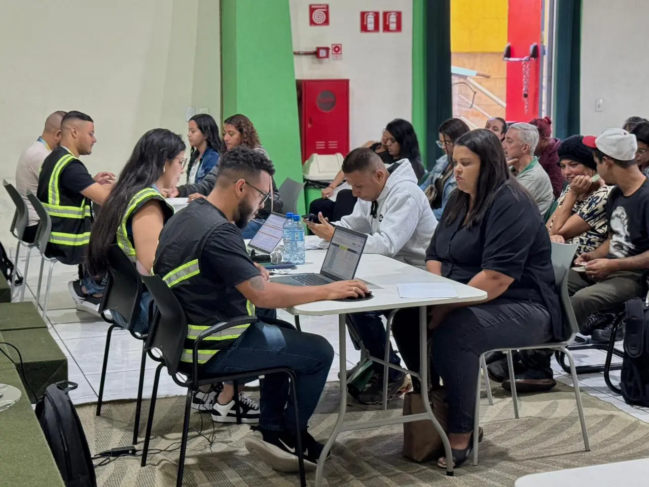 Itaquaquecetuba abre seleção para 2 mil vagas temporárias