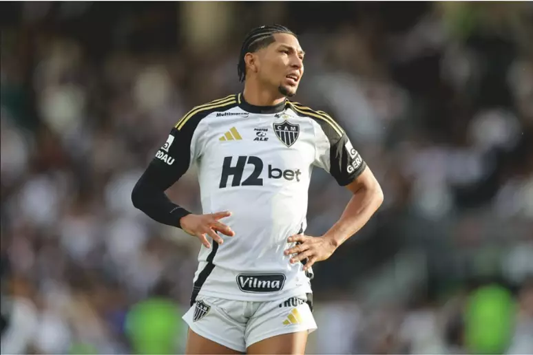 Santos encaminha a contratação do atacante Rony, do Atlético-MG