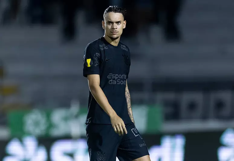 Tchoca é devolvido ao Corinthians após ser reprovado em exames no Torino