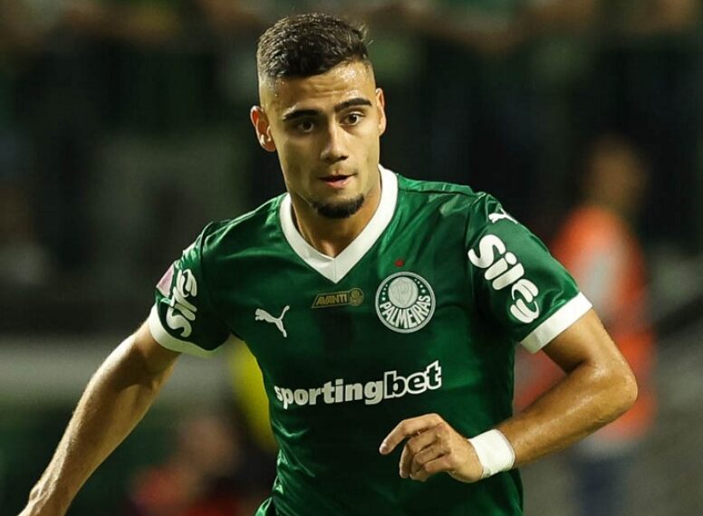 TJD-SP analisa punição contra Andreas Pereira por atitude em derby