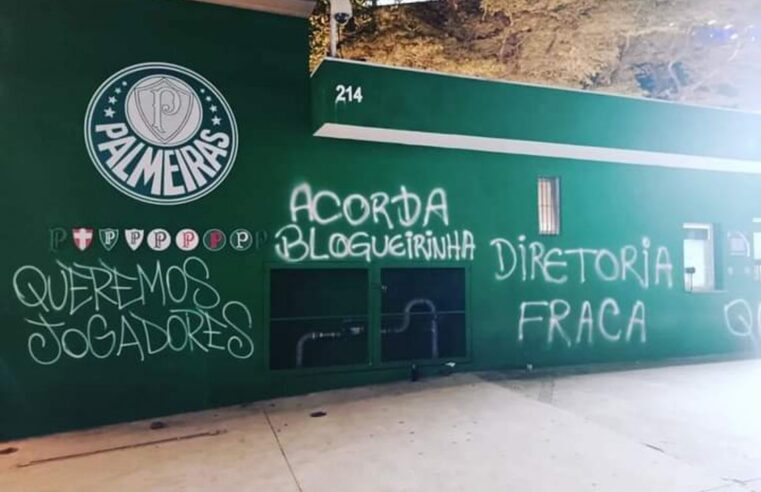 Pichadores dos muros do Allianz Parque são detidos pela PM