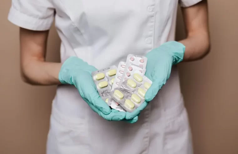 Cofen autoriza enfermeiros a prescrever medicamentos, incluindo antibióticos