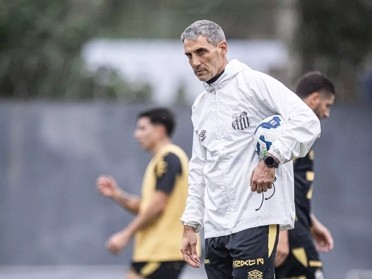 Santos prepara três anúncios antes da estreia no Paulistão