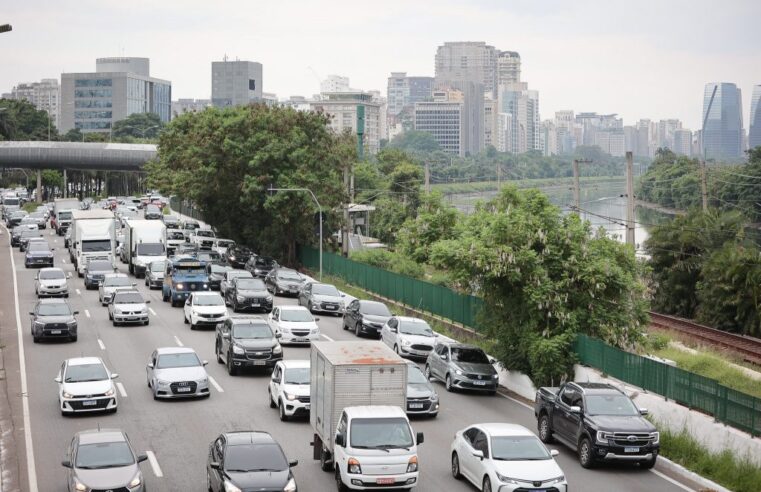 Segunda via da placa Mercosul já pode ser emitida em poucos minutos