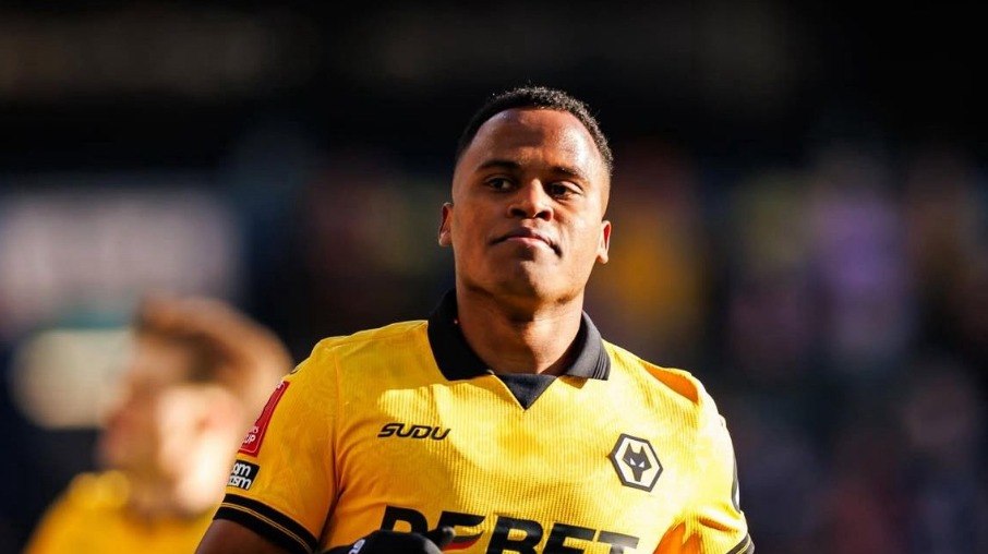 Palmeiras faz proposta por Jhon Arias