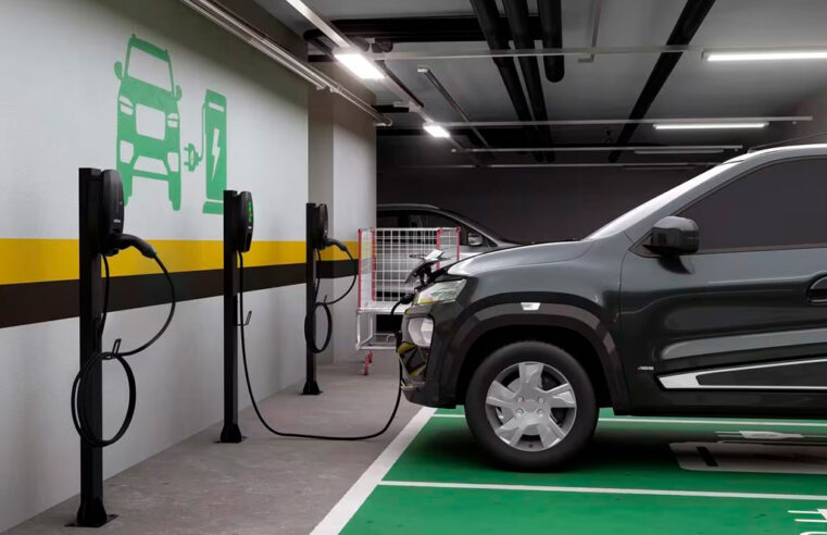 Sancionada lei que permite instalação de carregadores de carros elétricos em condomínios