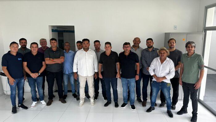 Suzano decreta estado de calamidade ambiental e sanitária após dias sem coleta de lixo