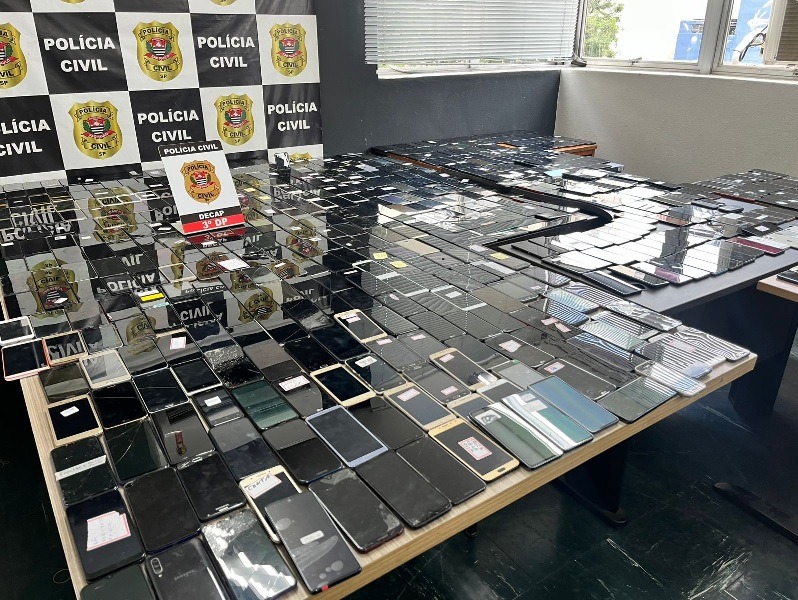 Governo de SP passa a notificar quem estiver com celular roubado ou furtado