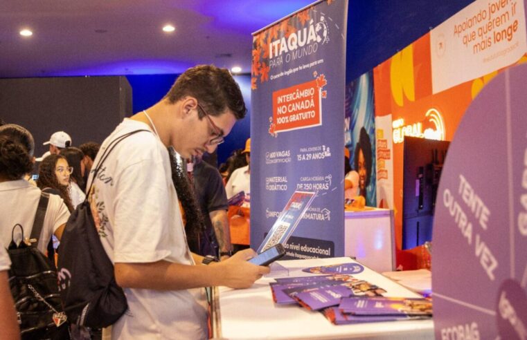 Itaquá lança programa com curso de inglês gratuito e intercâmbio no Canadá