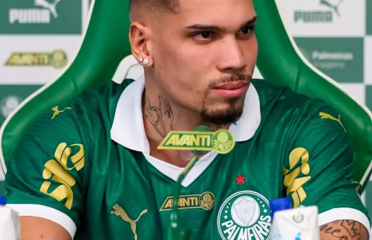 Paulinho revela em entrevista quando volta a jogar pelo Palmeiras