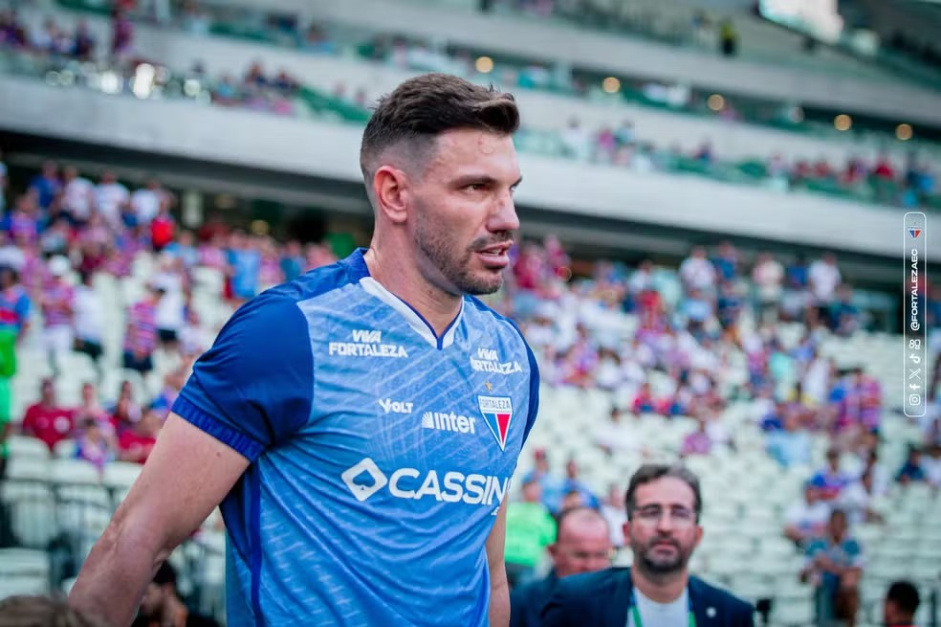 João Ricardo reprova nos exames médicos e não será mais contratado pelo Corinthians