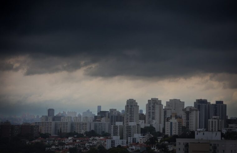 Defesa Civil alerta para mudança no tempo e risco de temporais em São Paulo no fim de semana