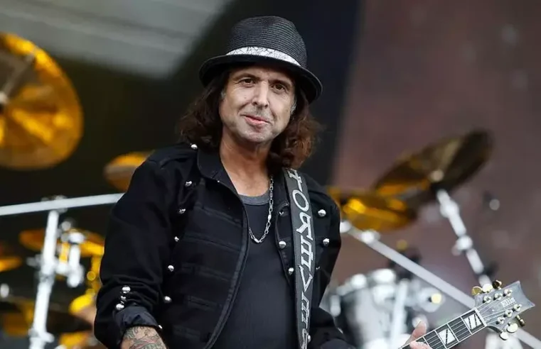 Phil Campbell, guitarrista do Motörhead, morre aos 64 anos