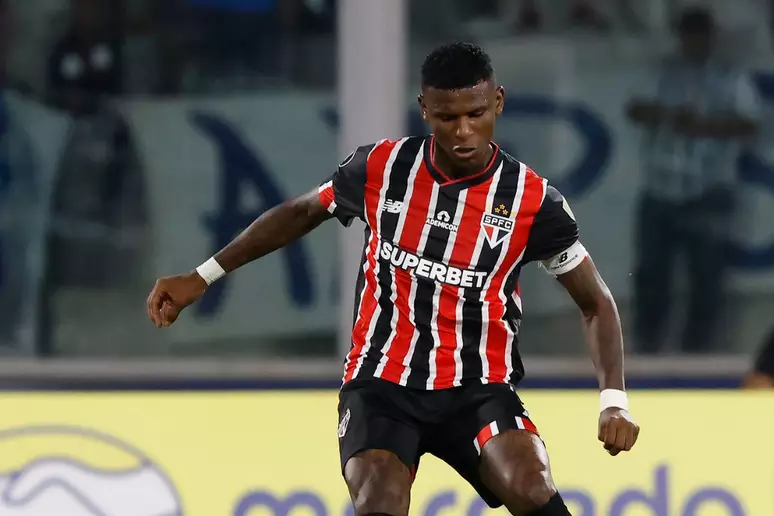 São Paulo tem estratégia definida para Arboleda