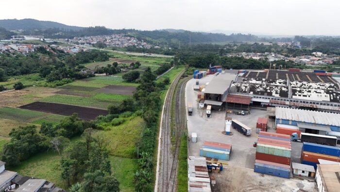 Suzano terá ação para limpeza da faixa de domínio ferroviário