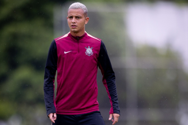 Kayke, do Corinthians, tem lesão no ligamento do joelho esquerdo