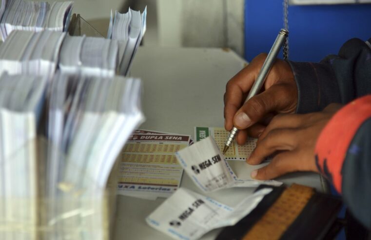 Mega-Sena acumula novamente e prêmio principal vai para R$ 130 milhões