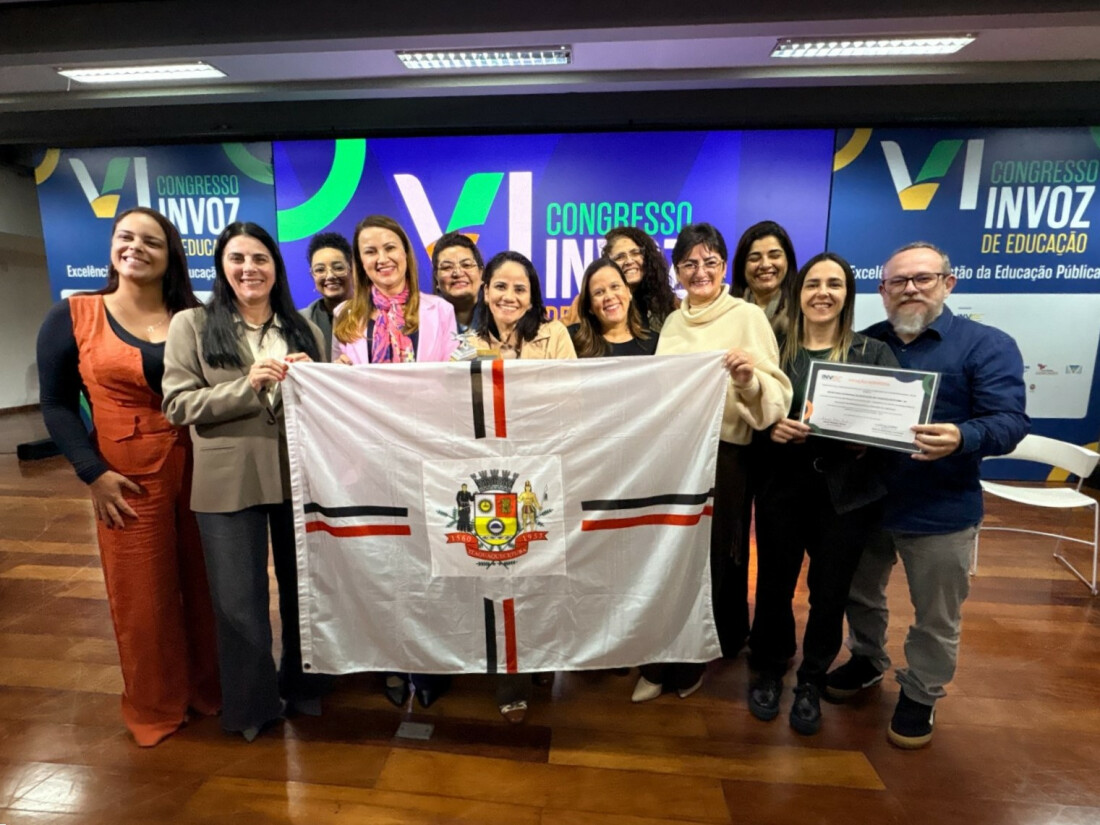 Itaquá recebe menção honrosa por excelência na educação