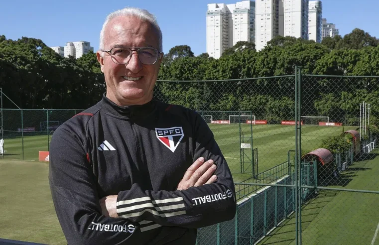 São Paulo fecha com Dorival Júnior até o fim de 2026