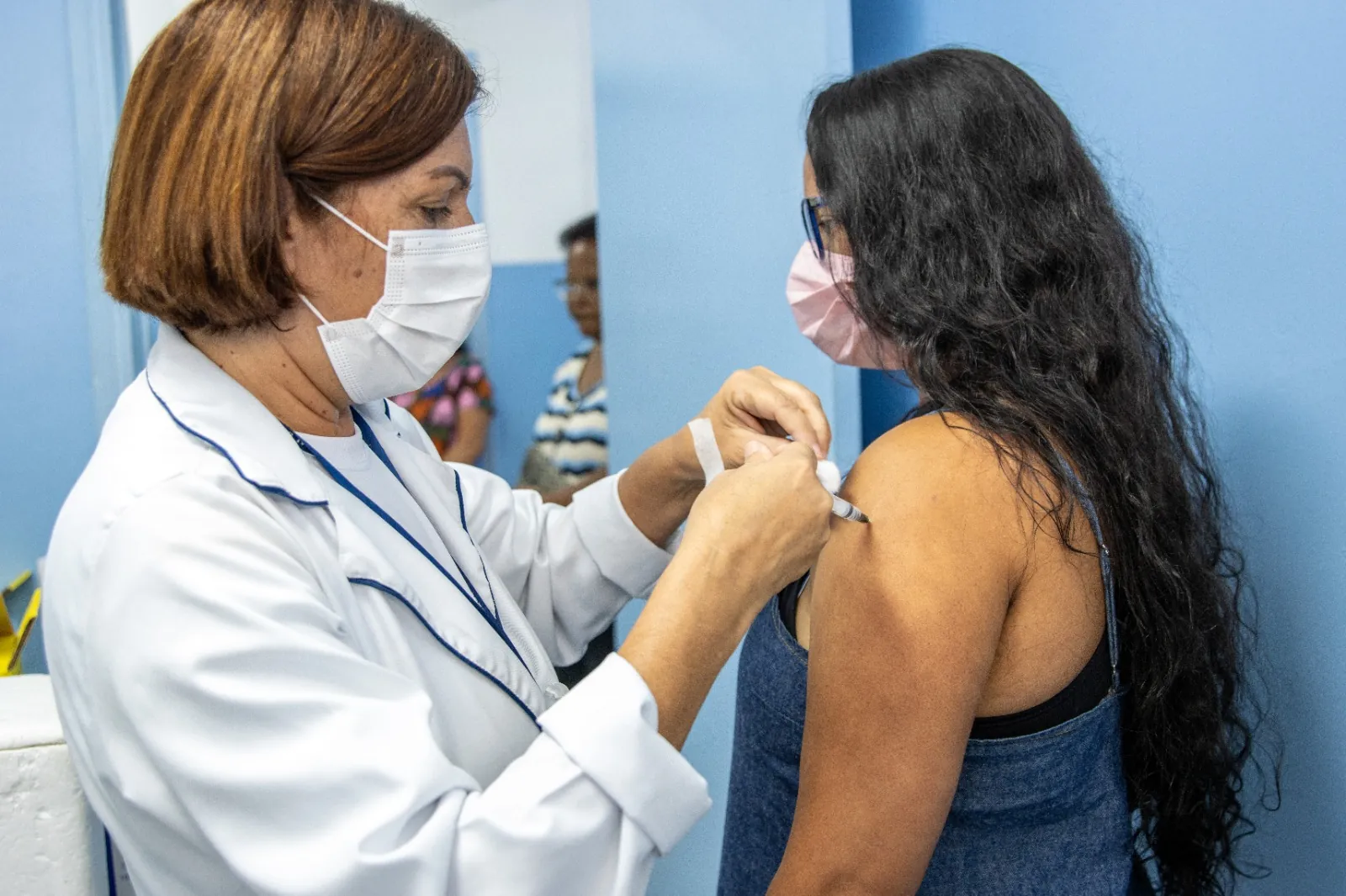 Vacinação contra a dengue em Itaquaquecetuba é ampliada para pessoas de 59 anos