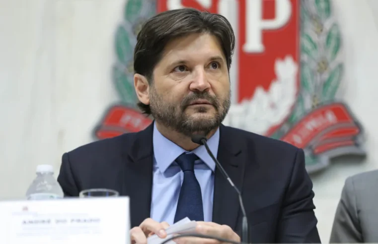 Eleições 2026: Tarcísio confirma André do Prado ao Senado e fecha chapa para eleições