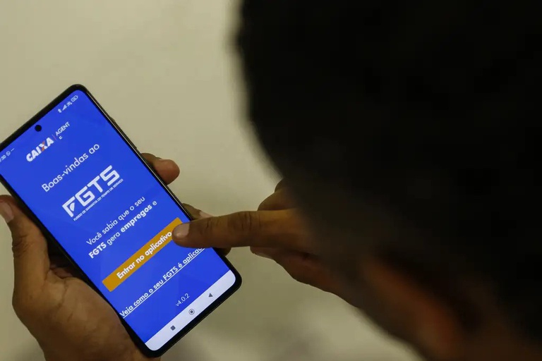 Tem início o uso do FGTS para pagar dívidas pelo Desenrola Brasil