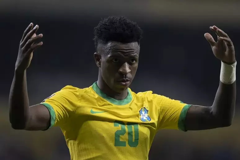 Veja a pré-lista da Seleção brasileira com 55 nomes para a Copa do Mundo