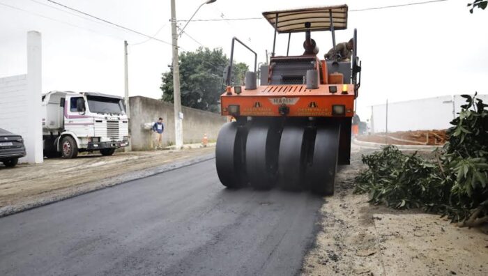 Suzano avança com pavimentação em vias públicas