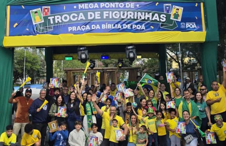 Poá inaugura Ponto de Troca de Figurinhas da Copa do Mundo