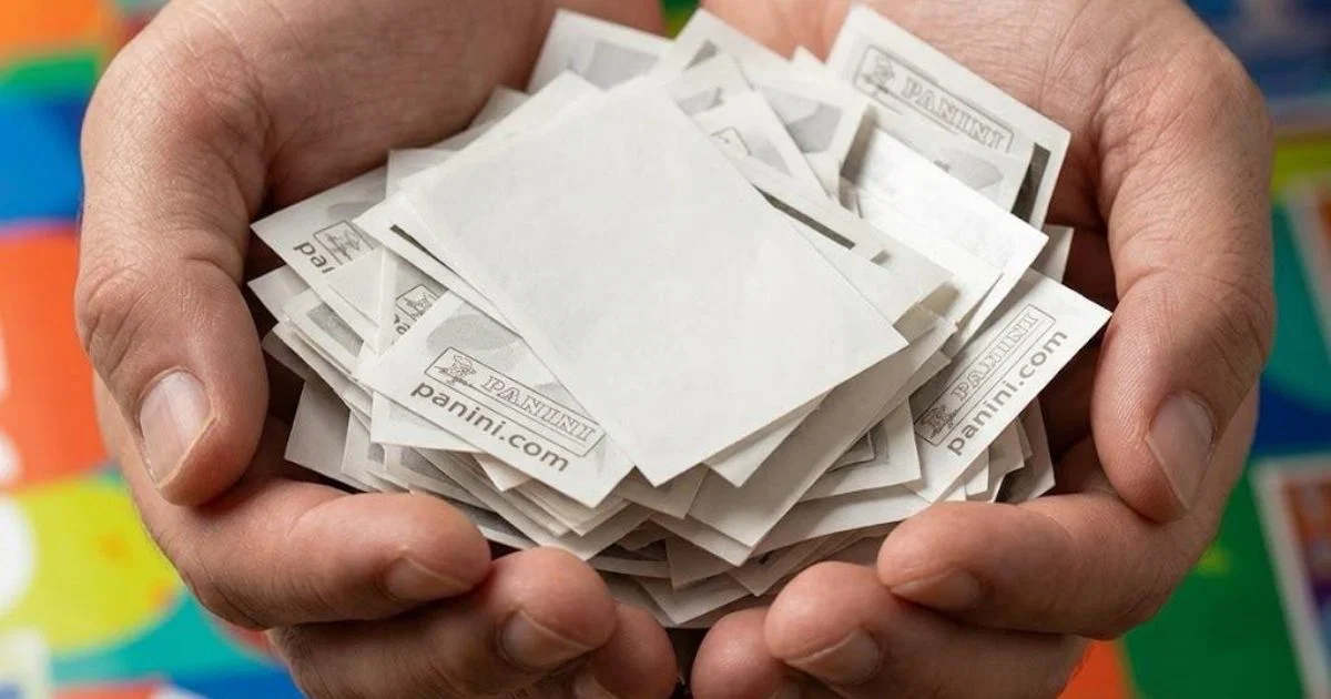 Arujá lança iniciativa para reciclar liners de figurinhas da Copa do Mundo