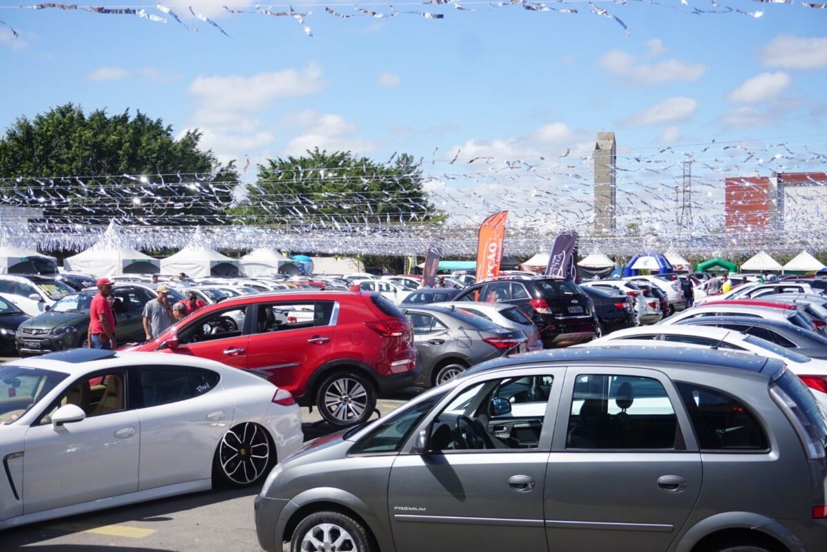 Liquida Suzano Autos reúne mais de 300 veículos no Parque Max Feffer nesta semana
