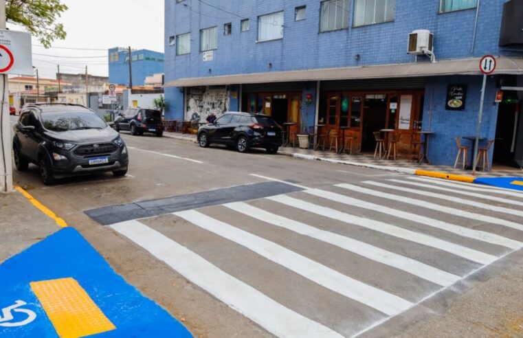 Trecho de rua no centro de Suzano tem mudança de direção 
