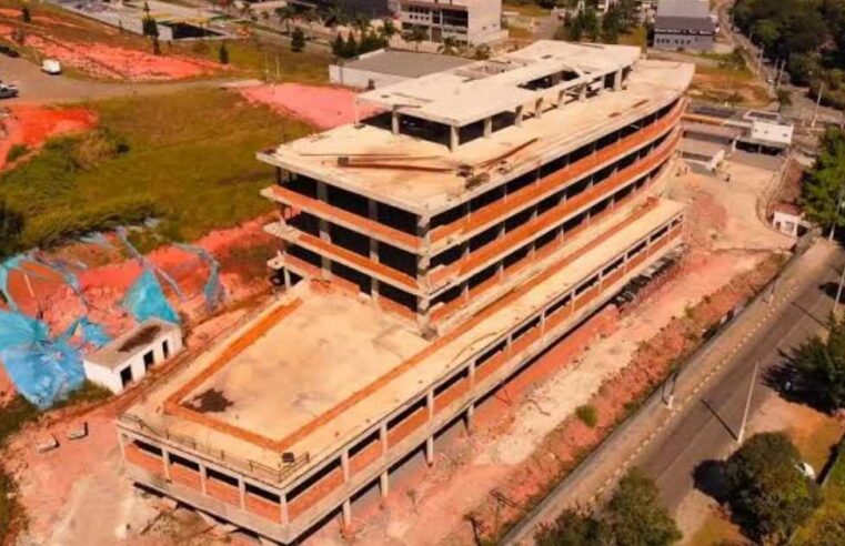 Estado confirma investimento de R$35 mi para equipar hospital municipal de Arujá